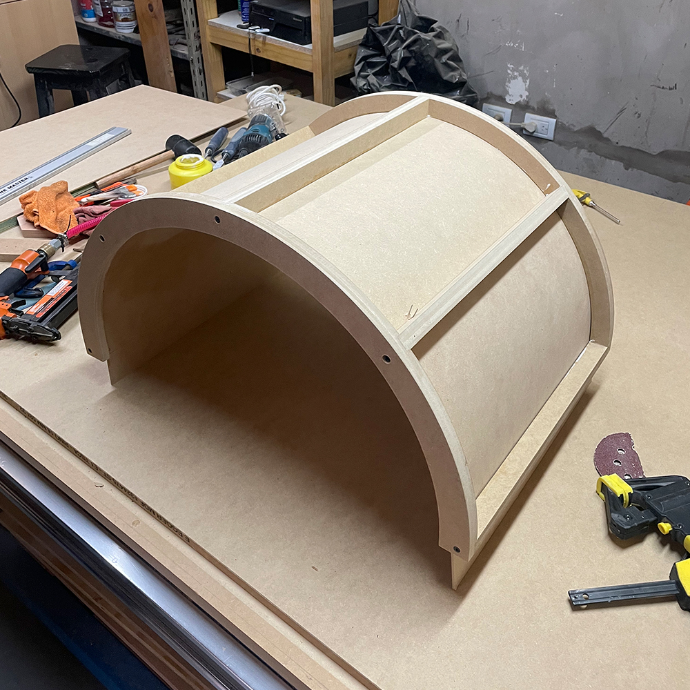 Mesa de trabajo 4
